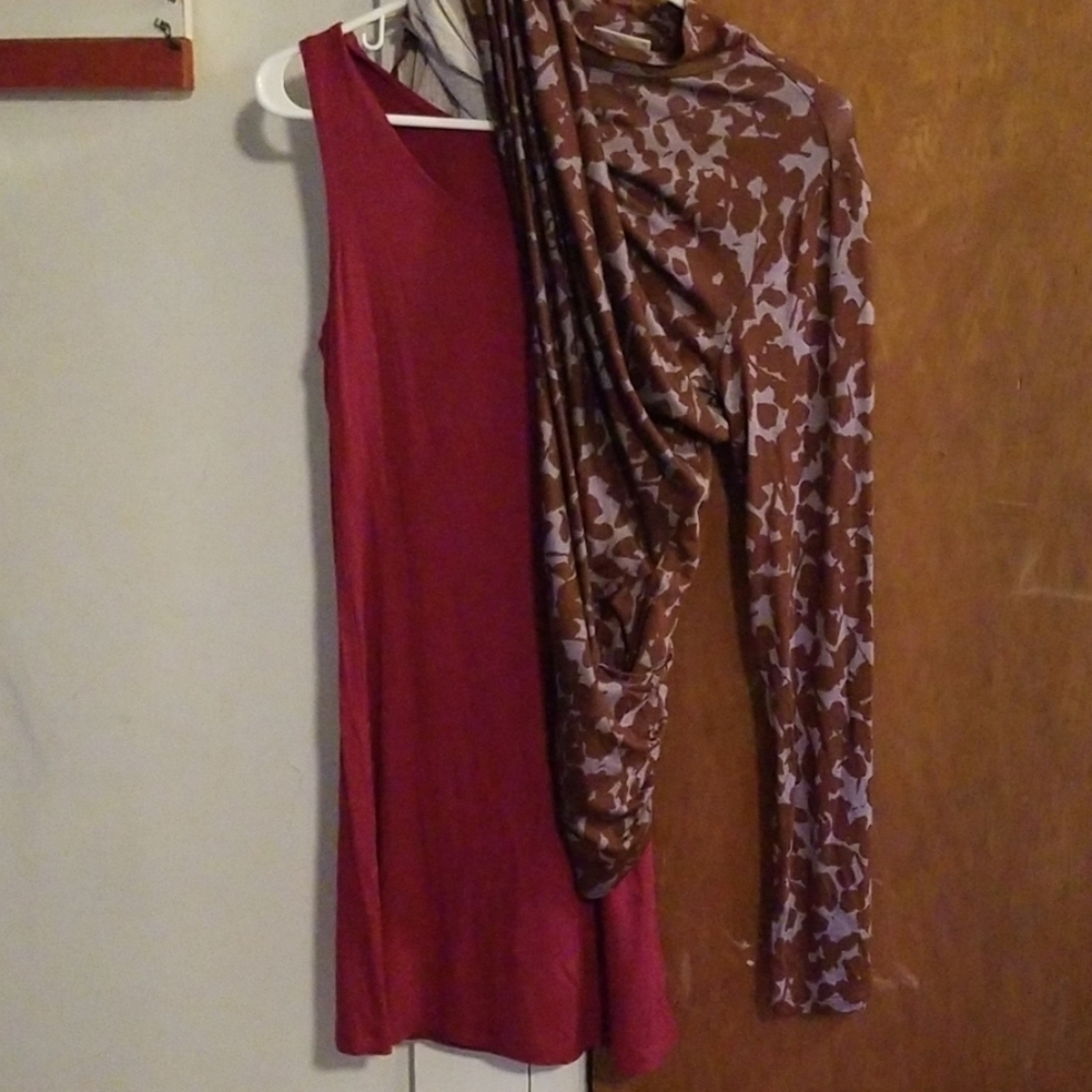 Top - Picture 3 of 3